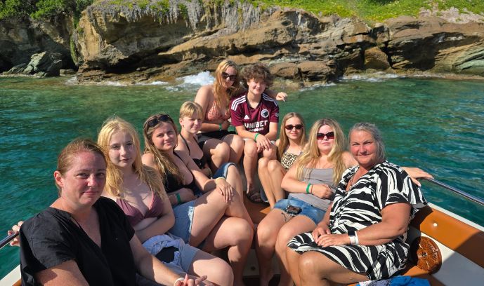 Private Cruise with guests