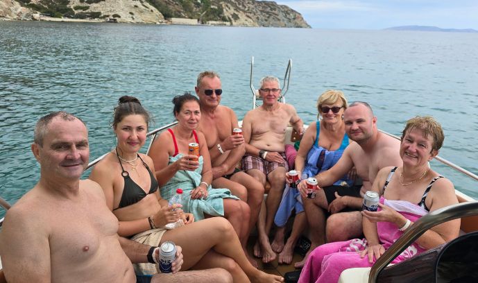 Private Cruise with guests
