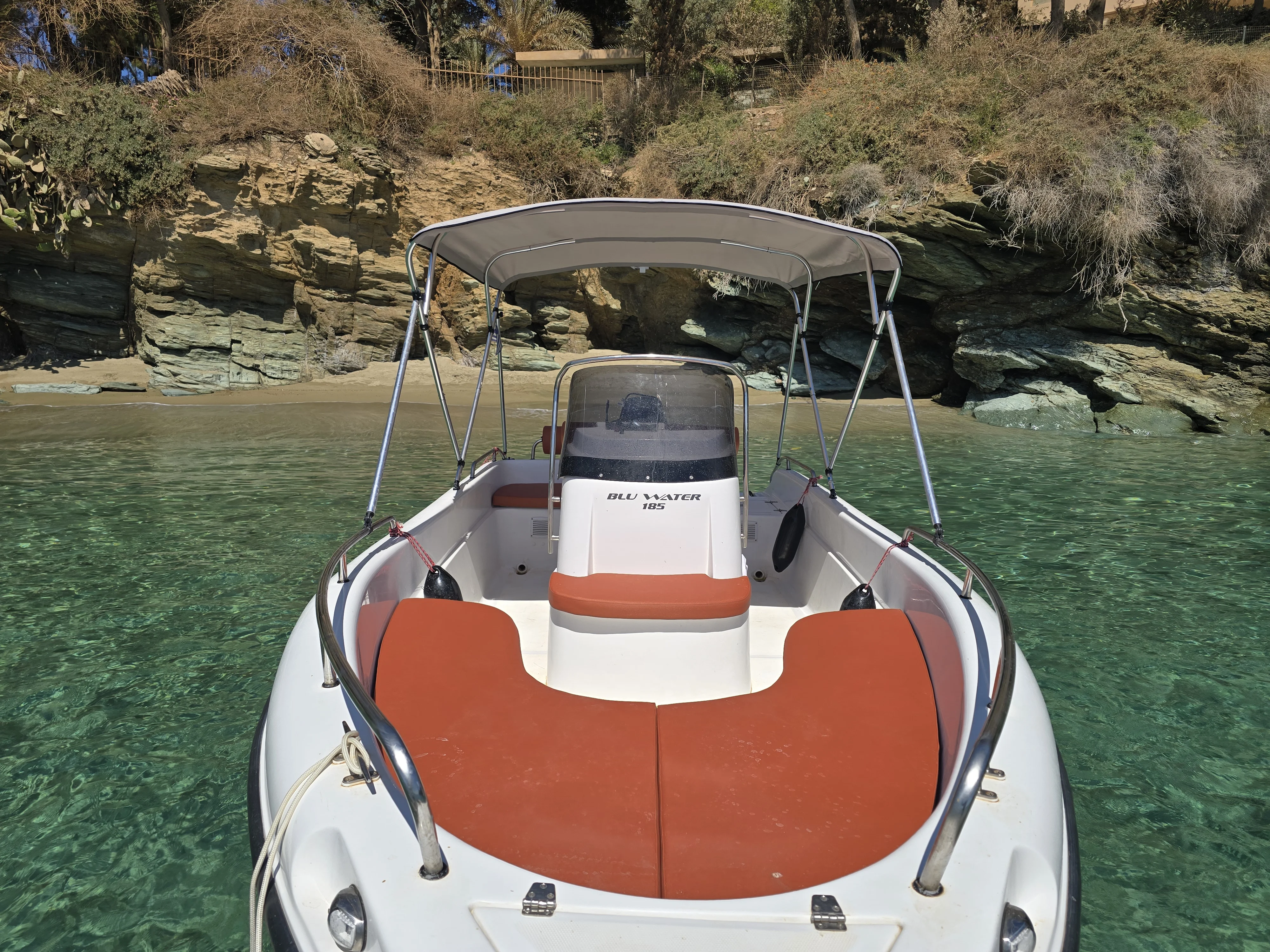 Poseidon 185 Full View