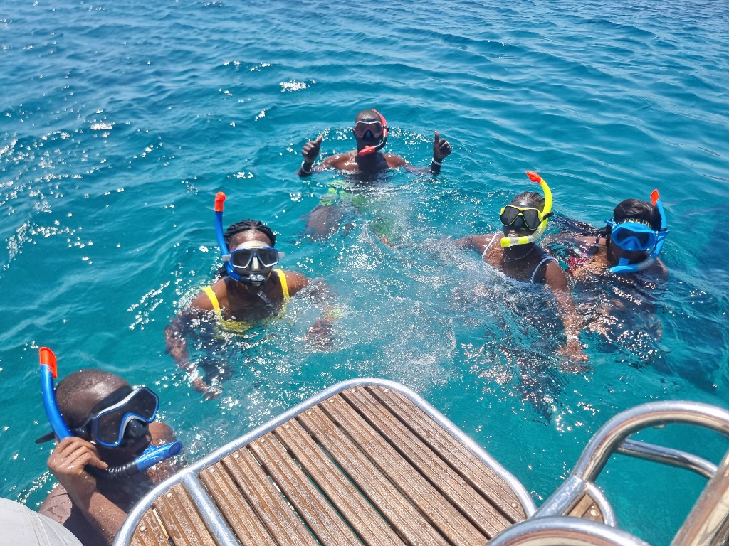 1 Hour Boat Trip